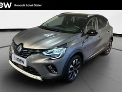 Gris Utilisé 2024 Renault Captur Techno SUV | 18 814 € (Bon prix)