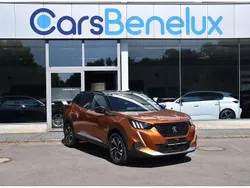 Orange Utilisé 2023 Peugeot 2008 GT SUV | 19 480 € (Prix juste)