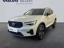 Blanc Utilisé 2025 Volvo XC40 Plus SUV | 46 990 €