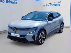 Gris Utilisé 2023 Renault Mégane Techno Berline | 27 990 € (Prix juste)
