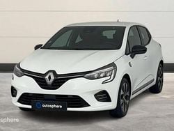 Blanc Utilisé 2022 Renault Clio V LIMITED Berline | 15 399 € (Prix juste)