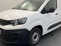 Occasion 2020 Peugeot Partner S Van | 14 900 € (Prix juste)