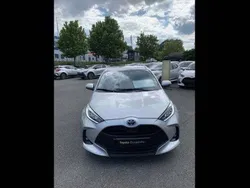 Utilisé 2023 Toyota Yaris Hybrid Design Berline | 20 900 € (Prix juste)