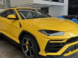 Utilisé 2019 Lamborghini Urus SUV | 210 000 €