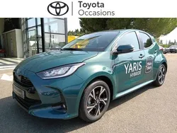 Vert Utilisé 2025 Toyota Yaris Hybrid Design | 26 955 € (Prix juste)