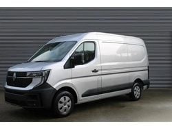Gris Nouvelle 2025 Renault Master Van | 34 890 € (Prix juste)