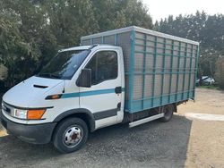 Blanc Utilisé 2001 Iveco Daily Van | 15 000 €