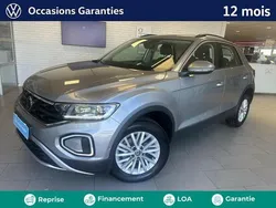 Gris Utilisé 2024 VW T-Roc Life SUV | 27 390 € (Prix assez cher)