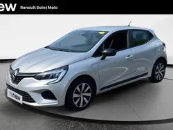Gris Utilisé 2023 Renault Clio V Equilibre Citadine | 16 890 € (Prix assez cher)