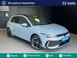 Bleu Nouvelle 2025 VW Golf VIII R-line | 37 980 € (Prix juste)