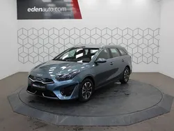 Gris Utilisé 2023 Kia Ceed Active | 27 490 € (Prix juste)