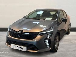 Gris Utilisé 2023 Renault Clio V Evolution Berline | 16 990 € (Prix juste)
