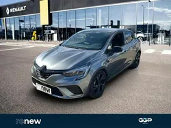 Gris Utilisé 2023 Renault Clio V Engineered | 20 999 € (Prix juste)