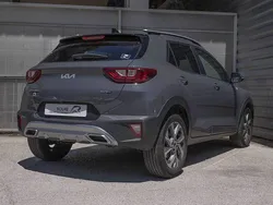 Gris Utilisé 2022 Kia Stonic GT-Line SUV | 16 990 € (Prix juste)