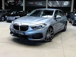 Gris Utilisé 2022 BMW 118 Sport Line Citadine | 24 590 € (Bon prix)