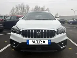 Blanc Utilisé 2017 Suzuki SX4 S-Cross Style SUV | 13 800 €