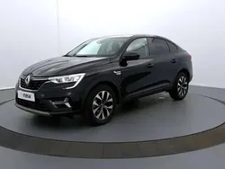 Noir Utilisé 2023 Renault Arkana Evolution SUV | 21 890 € (Prix juste)