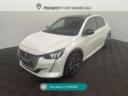 Blanc Utilisé 2022 Peugeot e-208 GT Citadine | 17 880 € (Prix juste)
