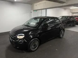 Noir Utilisé 2022 Fiat 500e Berline | 17 990 € (Prix juste)