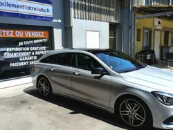 Gris Utilisé 2019 Mercedes CLA220 Berline | 25 490 €