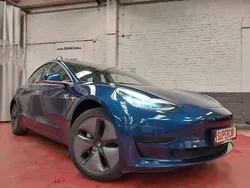Bleu Utilisé 2020 Tesla Model 3 Standard Range Berline | 22 490 € (Bon prix)