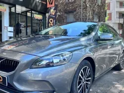 Gris Utilisé 2016 Volvo V40 Momentum Break | 14 490 € (Prix juste)