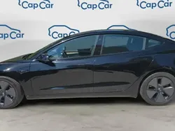 Noir Utilisé 2023 Tesla Model 3 Standard Range Berline | 28 690 € (Prix assez cher)