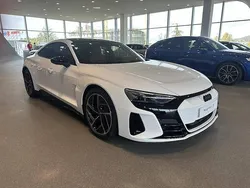 Blanc ibis Utilisé 2023 Audi e-tron GT quattro Sport Berline | 69 900 € (Super prix)