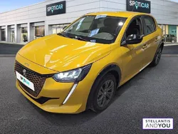 Jaune Utilisé 2022 Peugeot e-208 Active Citadine | 18 290 € (Prix juste)