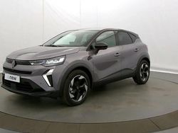 Gris Nouvelle 2025 Renault Captur Techno SUV | 27 790 € (Prix assez cher)