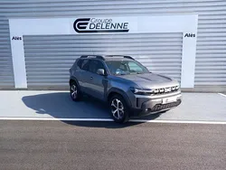 Gris Nouvelle 2025 Dacia Duster Journey SUV | 27 490 € (Prix assez cher)