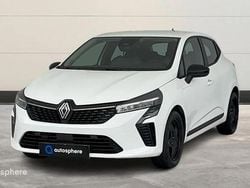 Blanc Utilisé 2024 Renault Clio V Evolution Berline | 14 999 € (Prix juste)