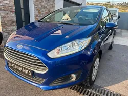 Bleu Utilisé 2016 Ford Fiesta Business Edition Citadine | 5 990 € (Prix juste)