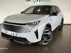 Blanc Nouvelle 2025 Peugeot e-3008 GT SUV | 51 490 €