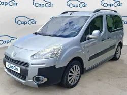 Utilisé 2014 Peugeot Partner Tepee Outdoor Monospace | 7 340 € (Bon prix)