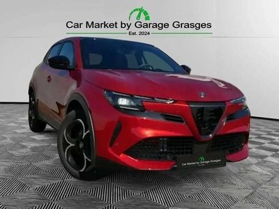 Rouge Nouvelle 2025 Alfa Romeo GT Junior Edizione Speciale Berline | 32 990 € (Prix juste)