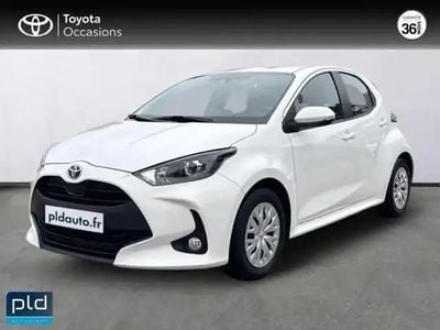 Occasion Toyota Yaris Hybrid Business Edition 116 ch (85 kW) 2022 Blanc pur Berline
