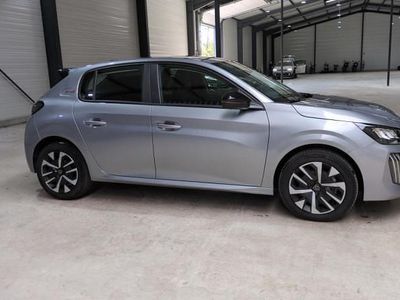 Nouvelle 2025 Peugeot 208 Style Citadine | 19 900 € (Bon prix)