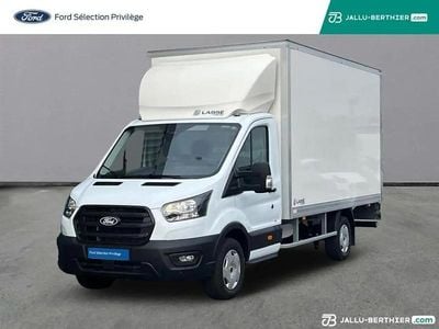 Blanc Nouvelle 2025 Ford Transit Trend Van | 43 989 €