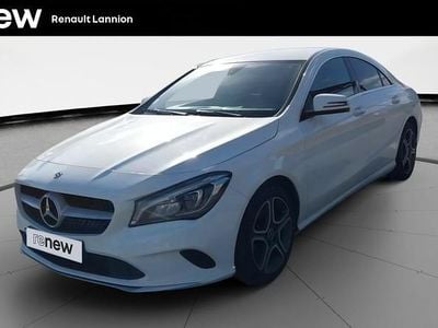 Blanc Occasion 2018 Mercedes 200 Berline | 22 890 €