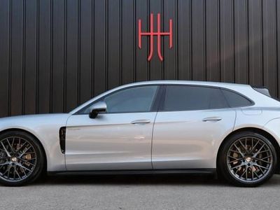 Porsche Panamera 4
