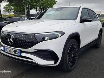 Mercedes EQB250+