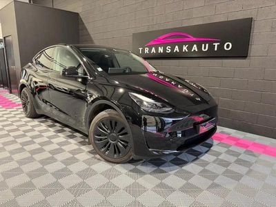 Noir Occasion 2023 Tesla Model Y Standard Range SUV | 30 990 € (Prix juste)