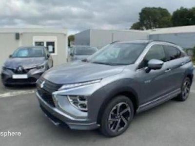 Gris Occasion 2024 Mitsubishi Eclipse Cross Instyle SUV | 30 799 € (Bon prix)