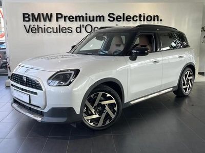 Blanc Occasion 2024 Mini Countryman Favoured SUV | 36 995 €