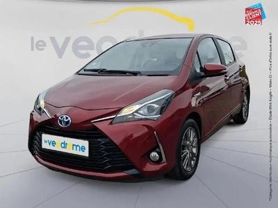 Rouge Occasion 2018 Toyota Yaris Hybrid Berline | 15 499 € (Bon prix)