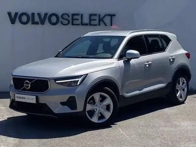 Gris Occasion 2023 Volvo XC40 SUV | 33 900 € (Prix juste)