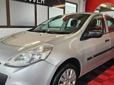 Occasion 2011 Renault Clio II Expression Citadine | 4 490 € (Prix assez cher)