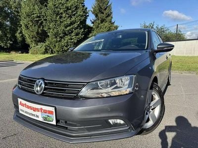 Noir Occasion 2015 VW Jetta Comfortline Berline | 10 950 €