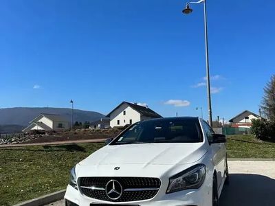 Mercedes CLA220